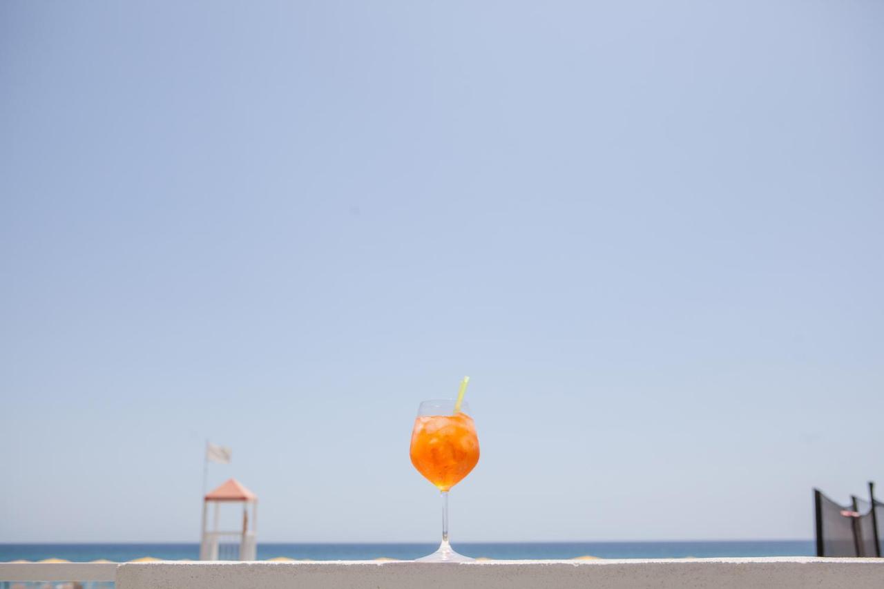 Bluriva Hotel 시로마리나 외부 사진